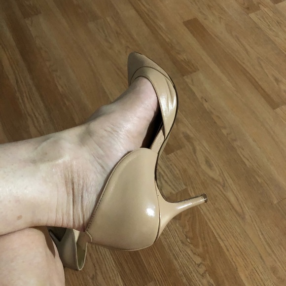 Nine West Light Natural Patent 3 inch High Heels GUC - Picture 2 of 10